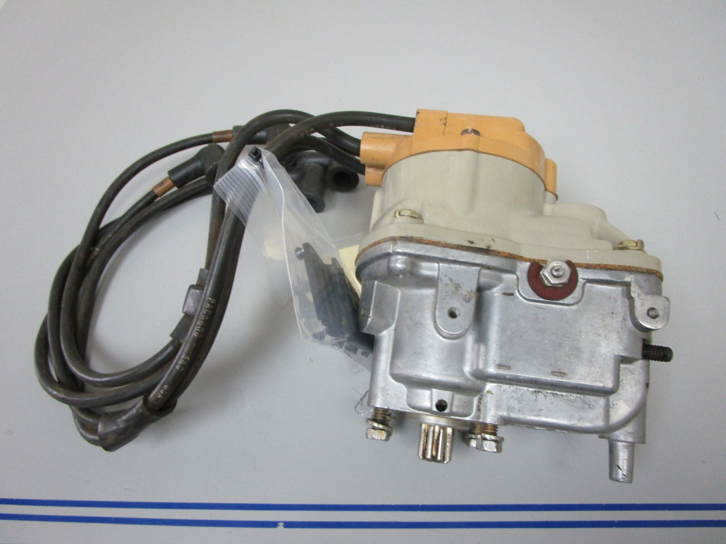 *NEW OEM* 0720 Mercury Kiekhaefer Magneto Distributor 4D-4 394-1577 394-1561