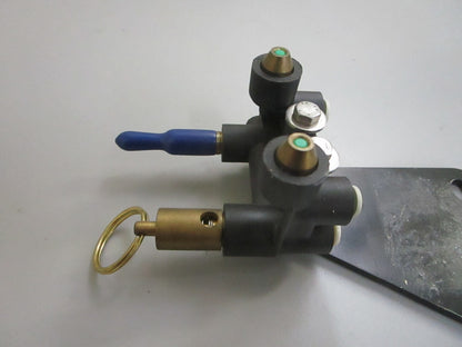 *NEW OEM* 0820 Mercury Quicksilver Air Valve Ay 862969A2