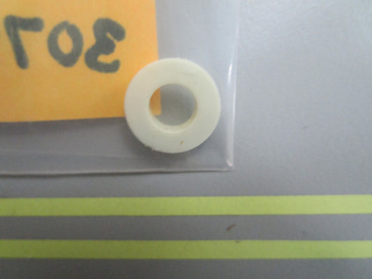 *NEW OEM* 0820 OMC Johnson Evinrude Sleeve 307841 0307841