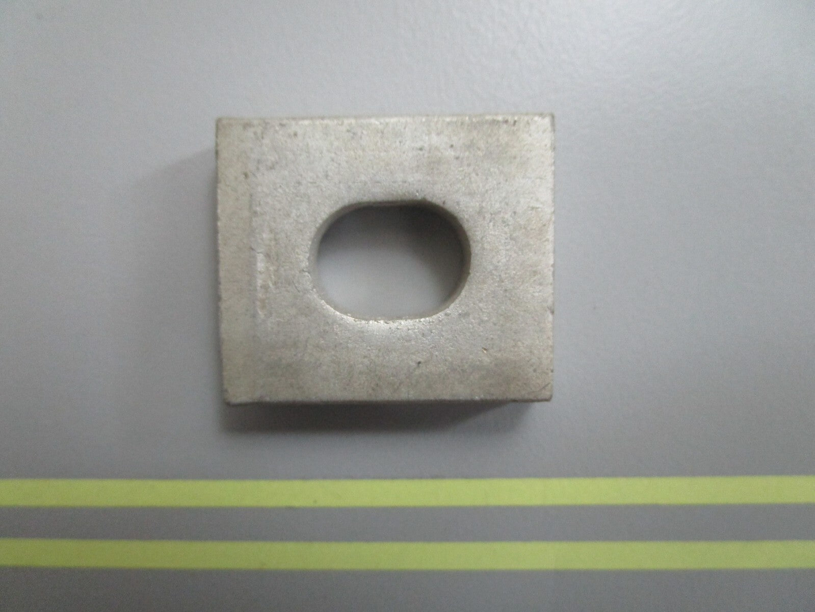 *NEW OEM* 0810 OMC Johnson Evinrude Retainer 311136 0311136