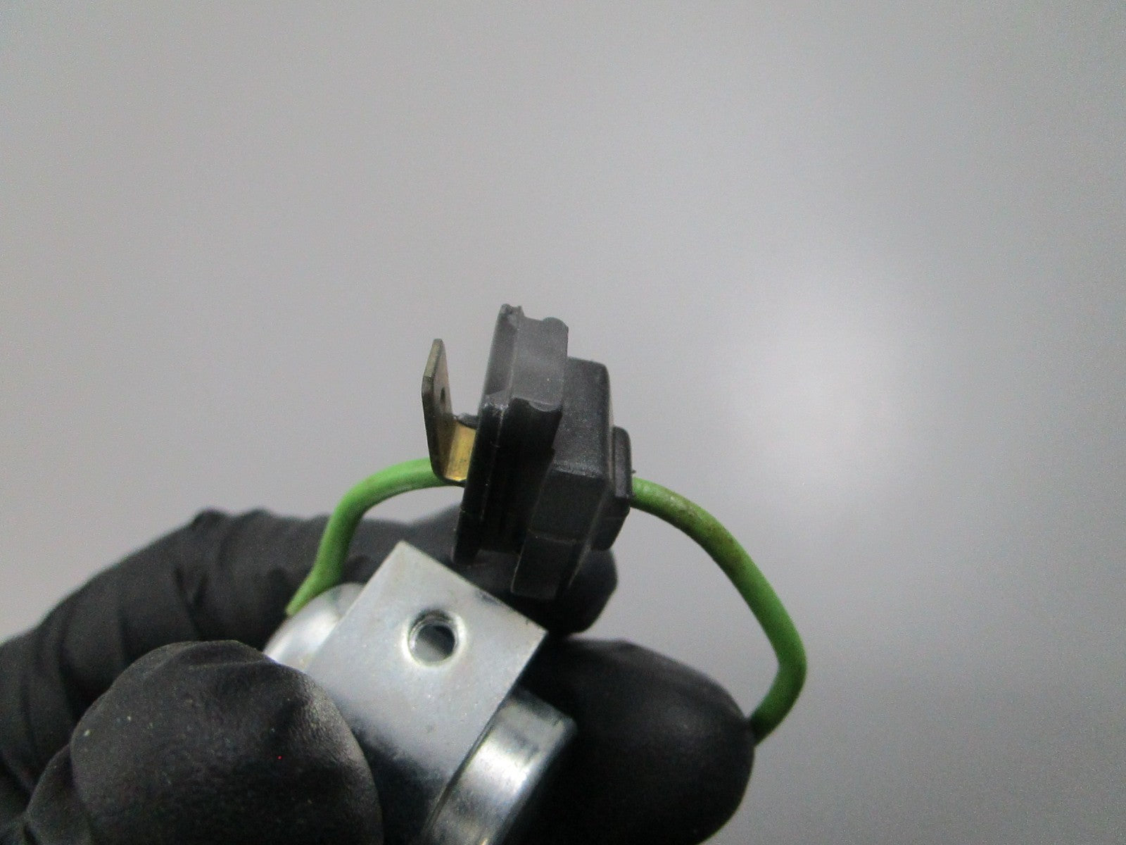 *NEW OEM* 0810 Volvo Penta Capacitor 834546