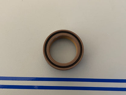 *NEW OEM* 0810 OMC Johnson Evinrude Oil Seal 333096 0333096
