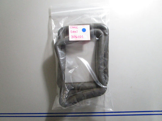 *NEW OEM* 0770 OMC Johnson Evinrude Seal 306101 0306101