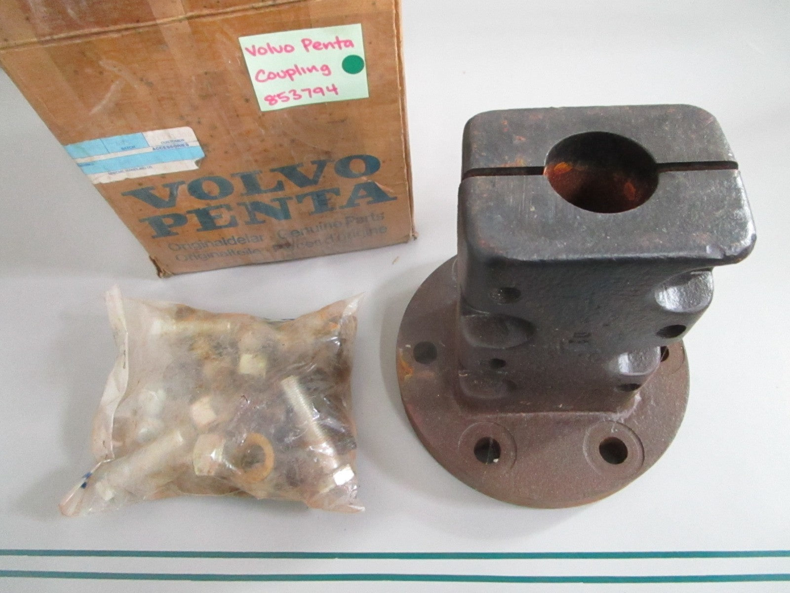 NEW OEM 853794 Volvo Penta Coupling 0820