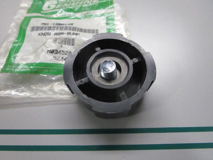 NEW OEM 791-180814B MTD Bump Head Knob Assembly 0810