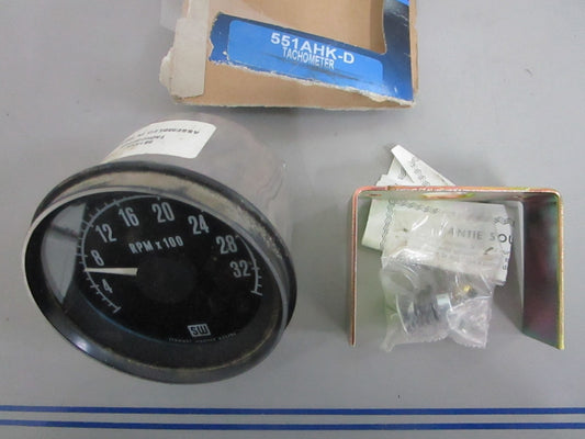NEW OEM 551AHK-D Stewart-Warner Tachometer 0820