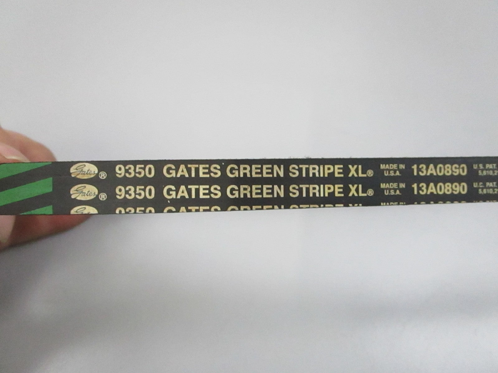 Gates NEW XL V-Belt 9350 35" Notched 0810
