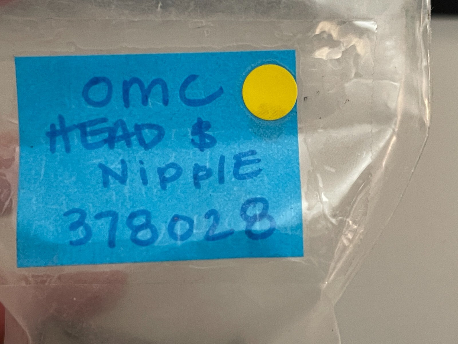 *NEW OEM* 0810 OMC Johnson Evinrude Head & Nipple 378028 0378028