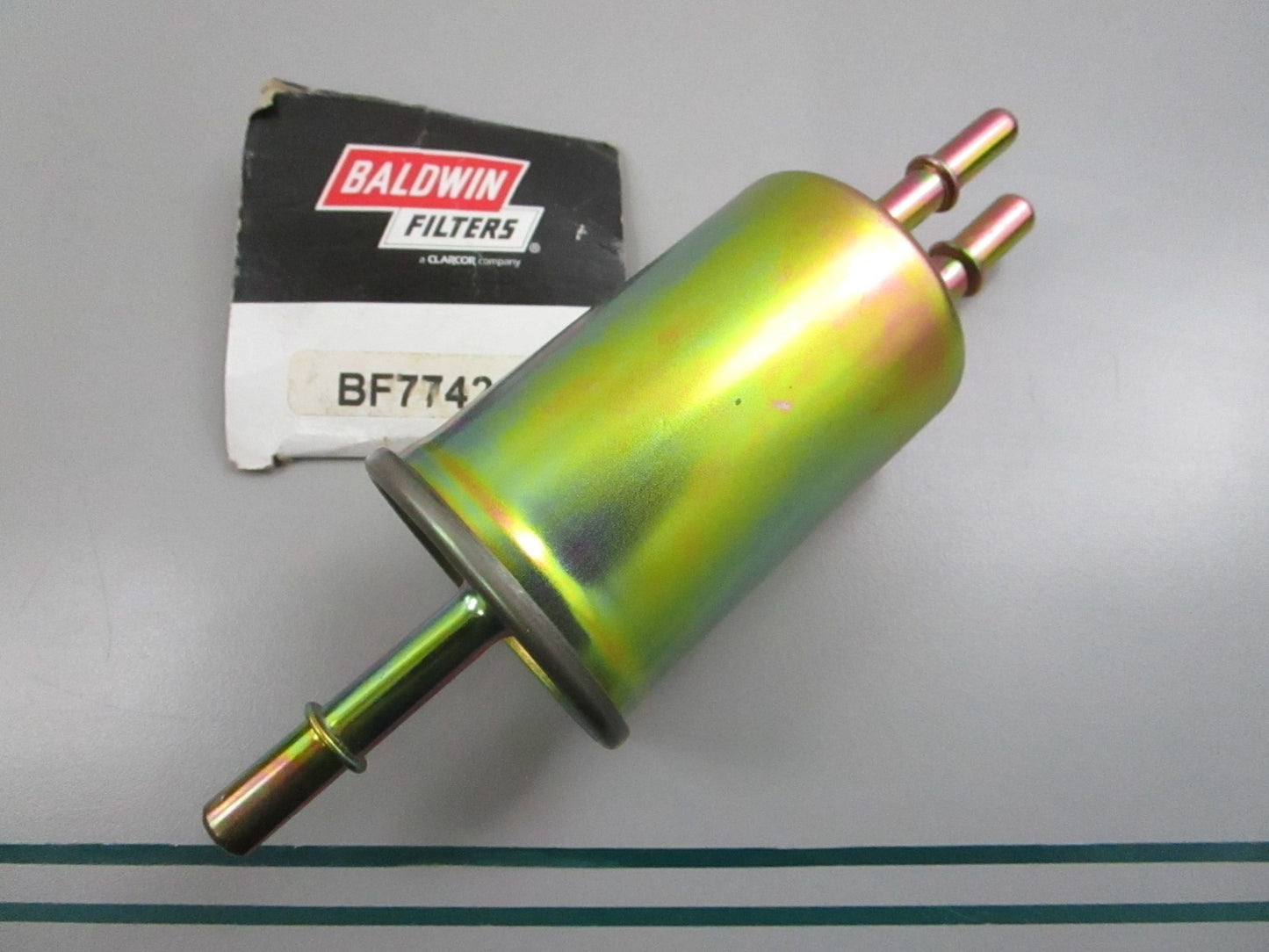 Baldwin NEW 3-Port In-Line Fuel Filter BF7742 Ford Expedition Ranger Focus 0810