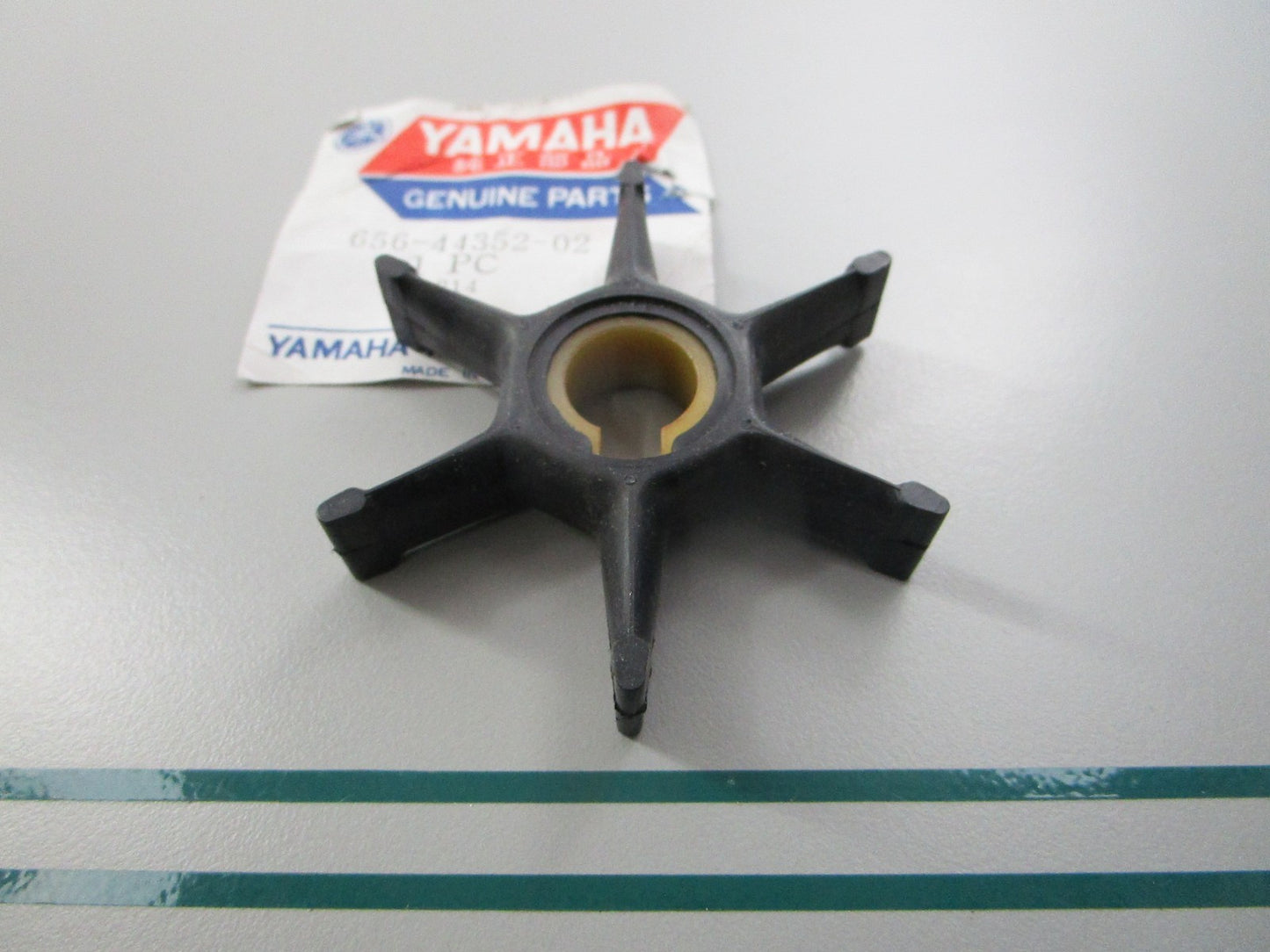 NEW OEM 656-44352-02-00 Yamaha Impeller 0810