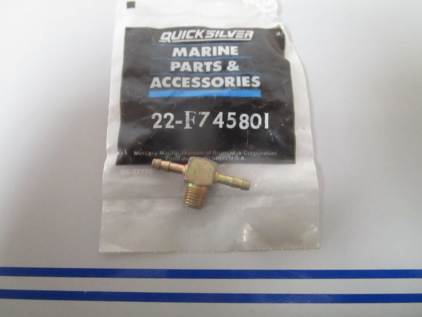 NEW OEM 22-F745801 Mercury Force Fitting 0810