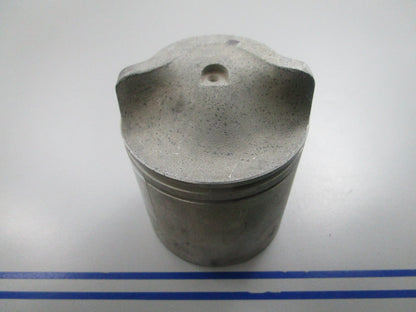 NEW OEM 385348 0385348 317564 0317564 OMC Johnson Evinrude Piston 0810