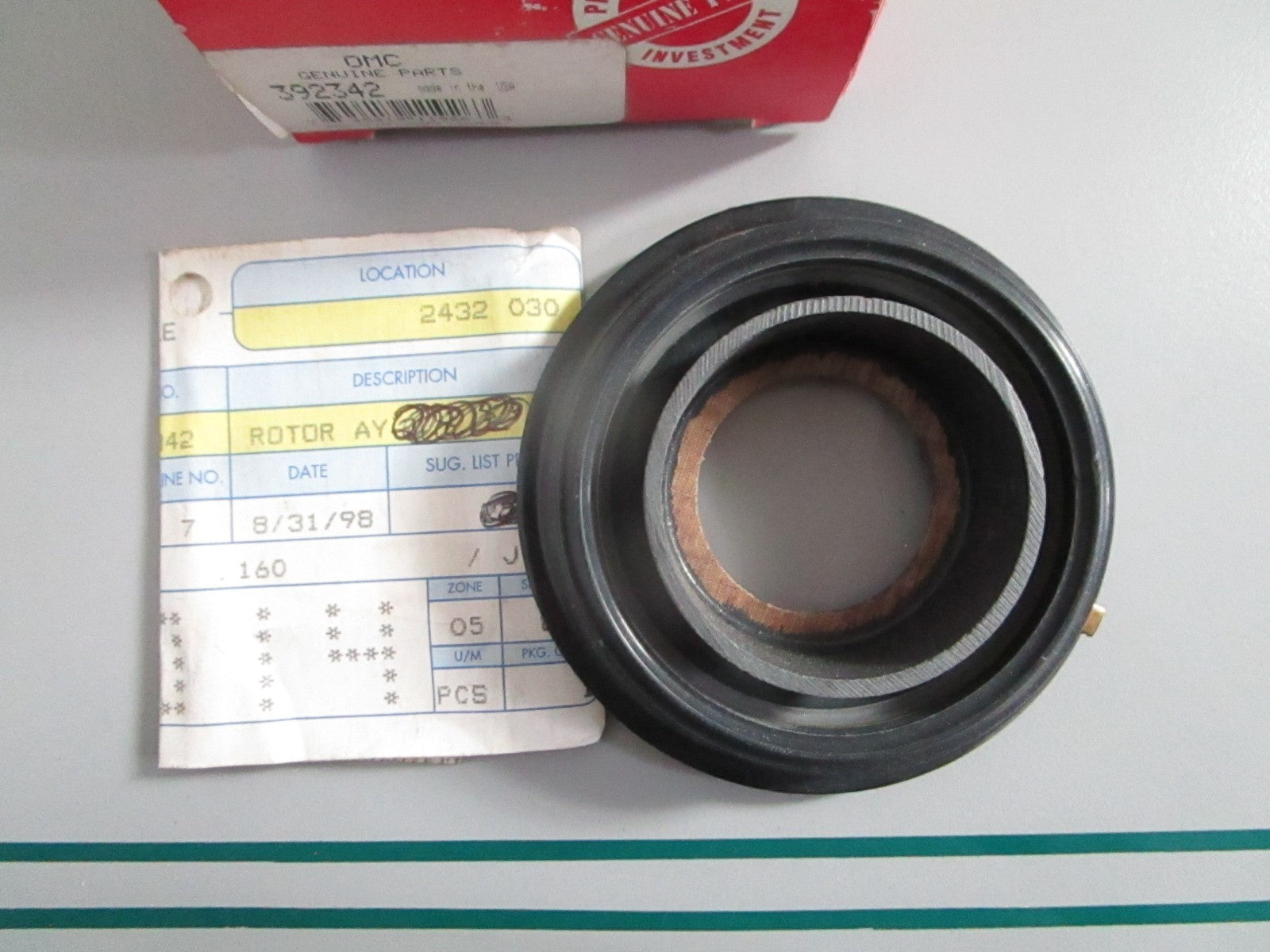 NEW OEM 392342 0392342 OMC Johnson Evinrude Rotor 0820