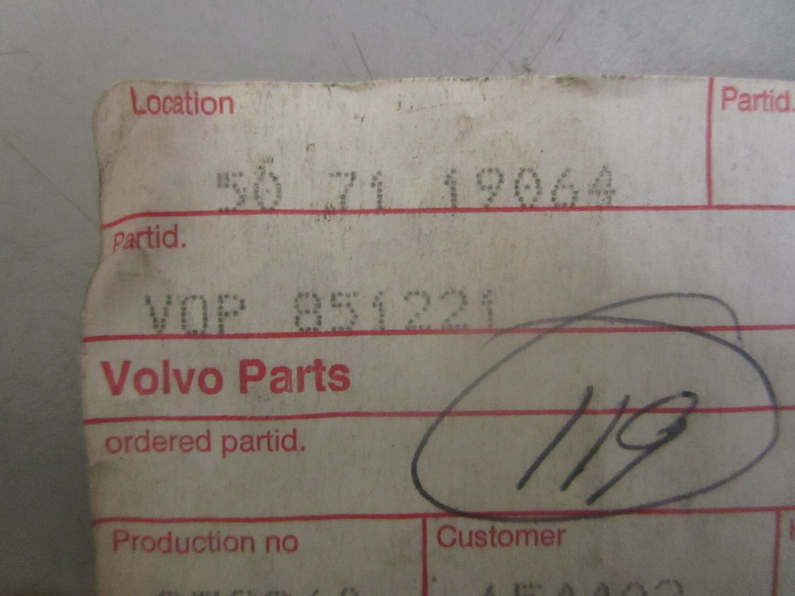 *NEW OEM* 0820 Volvo Penta Fitting 851221