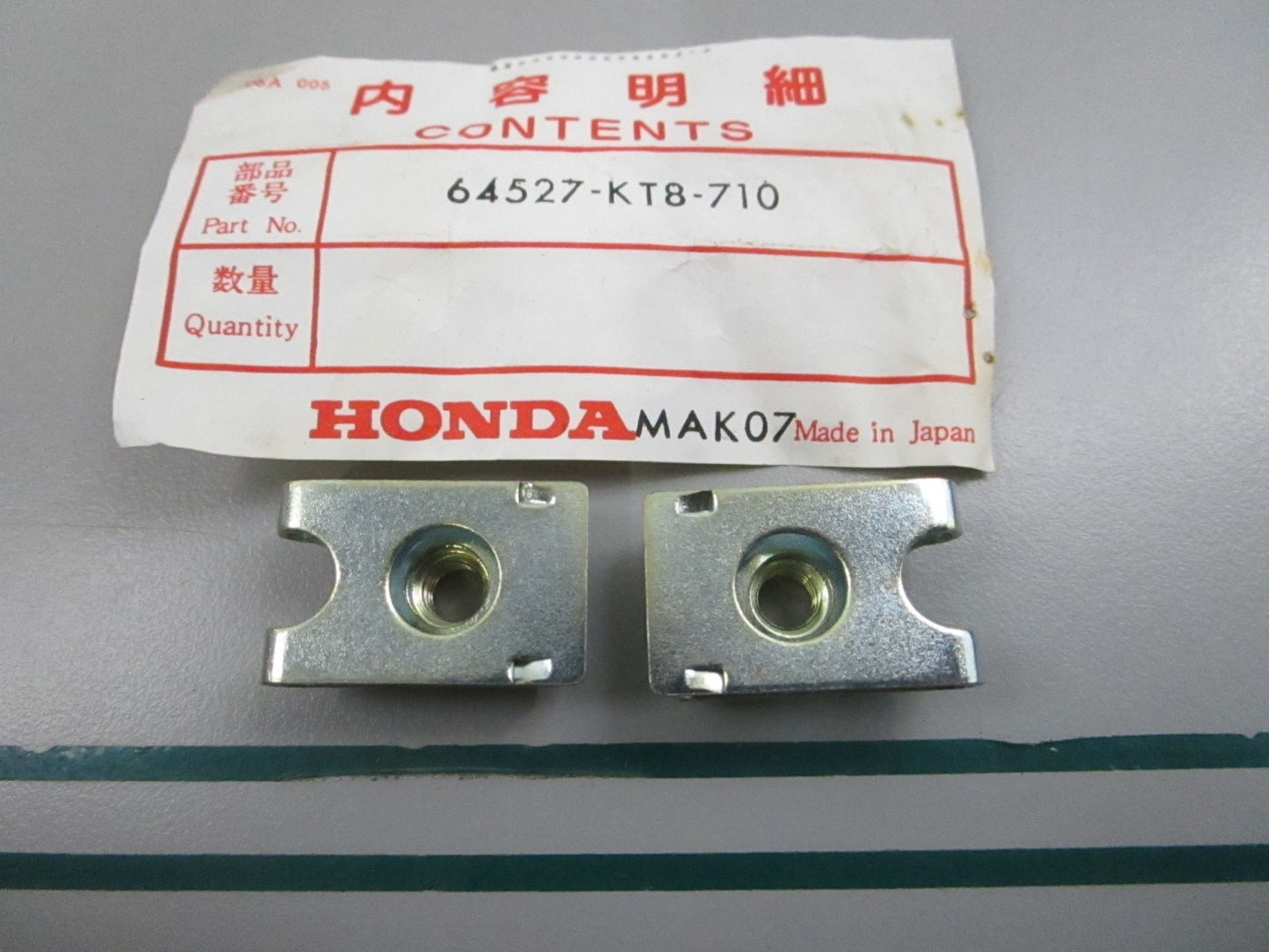 NEW OEM (LOT OF 2) 64527-KT8-710 Honda Clip Nut 0810