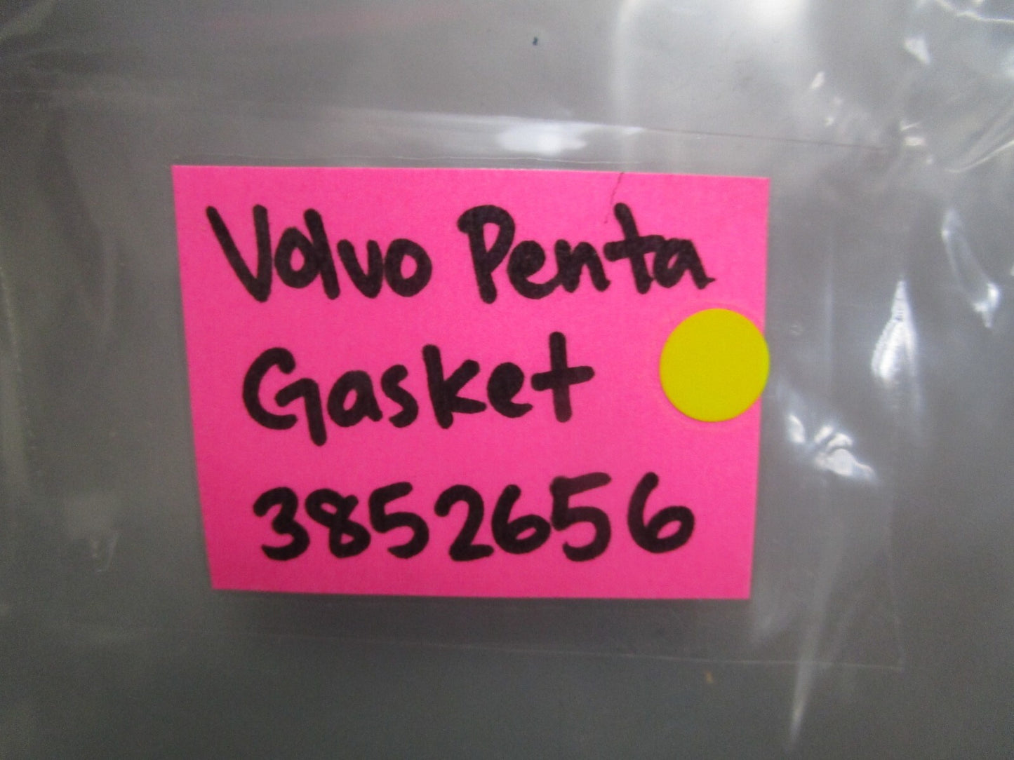 *NEW OEM* 0810 Volvo Penta Gasket 3852656
