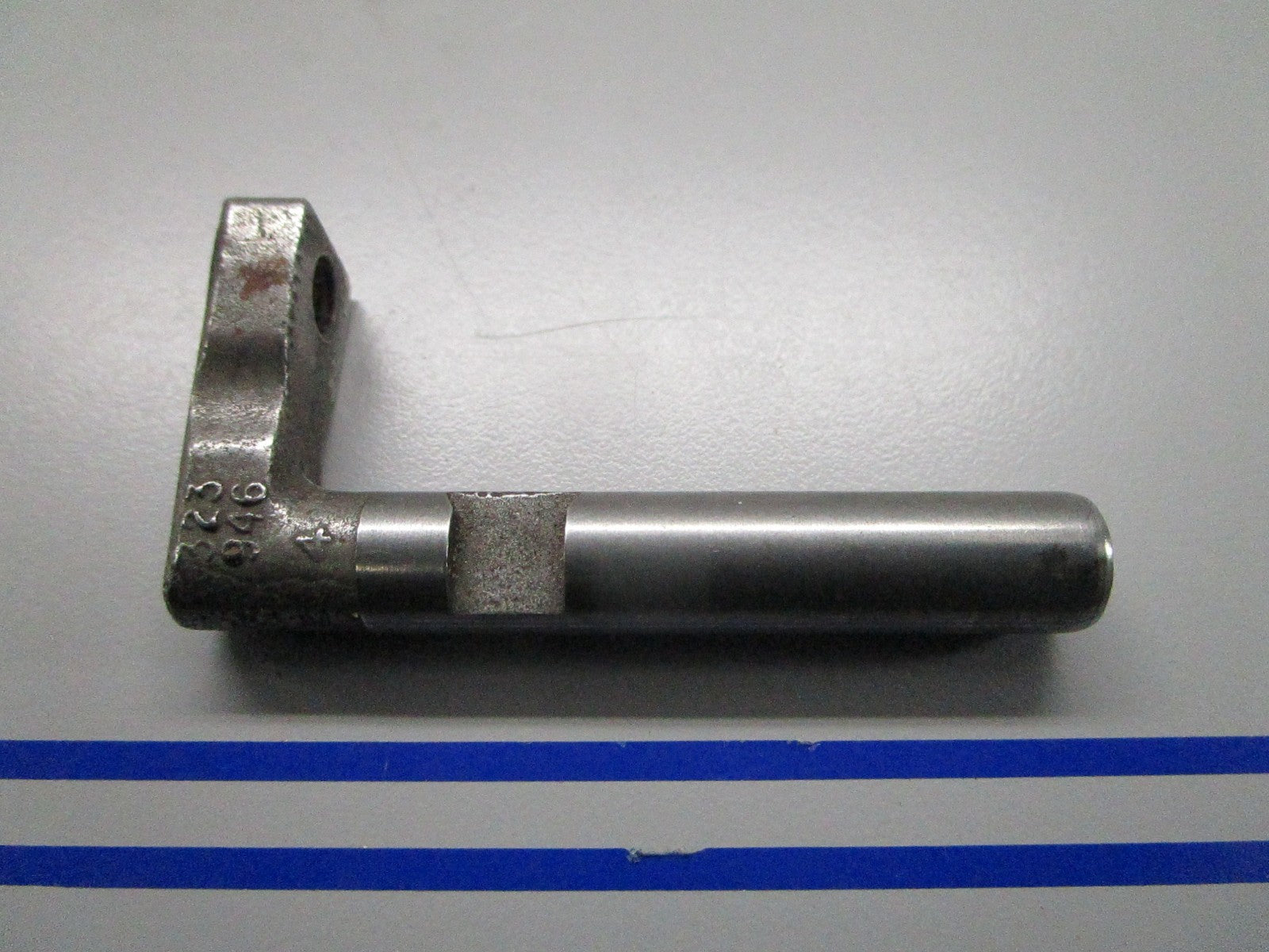 *NEW OEM* 0810 OMC Johnson Evinrude Shifter Detent 323946 0323946