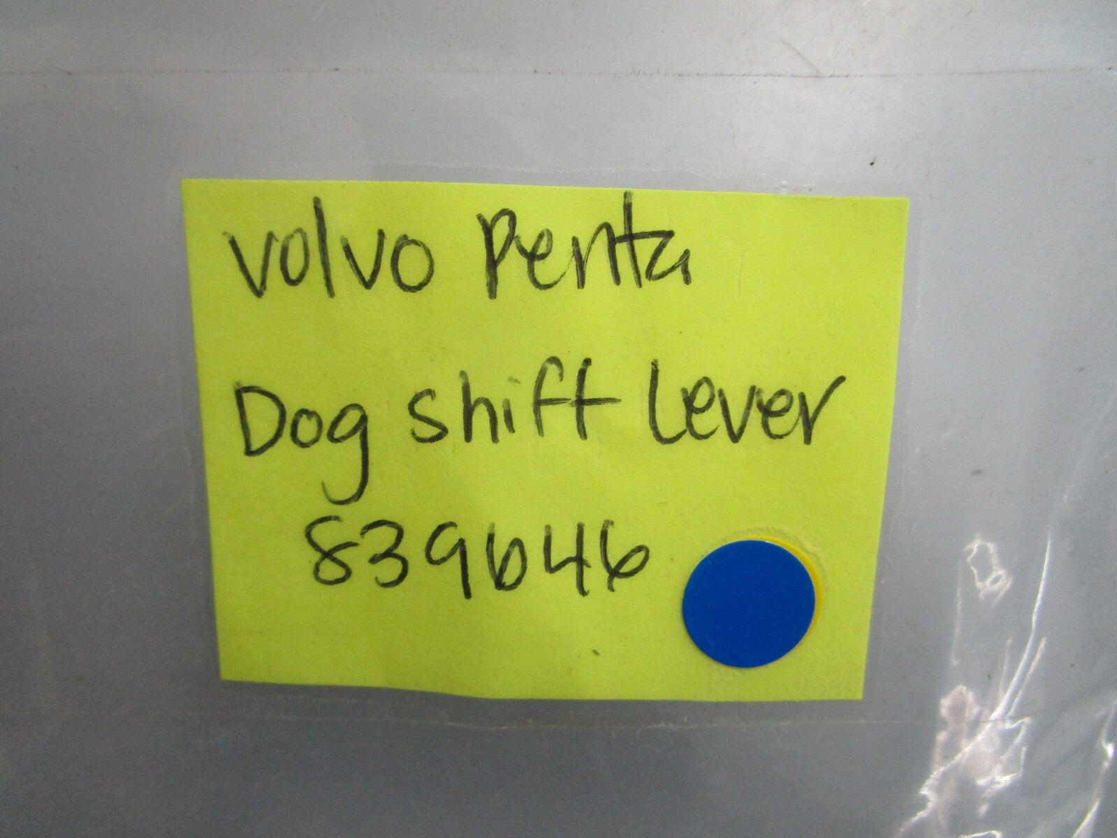 *NEW OEM* 0820 Volvo Penta Dog Shift Lever 839646