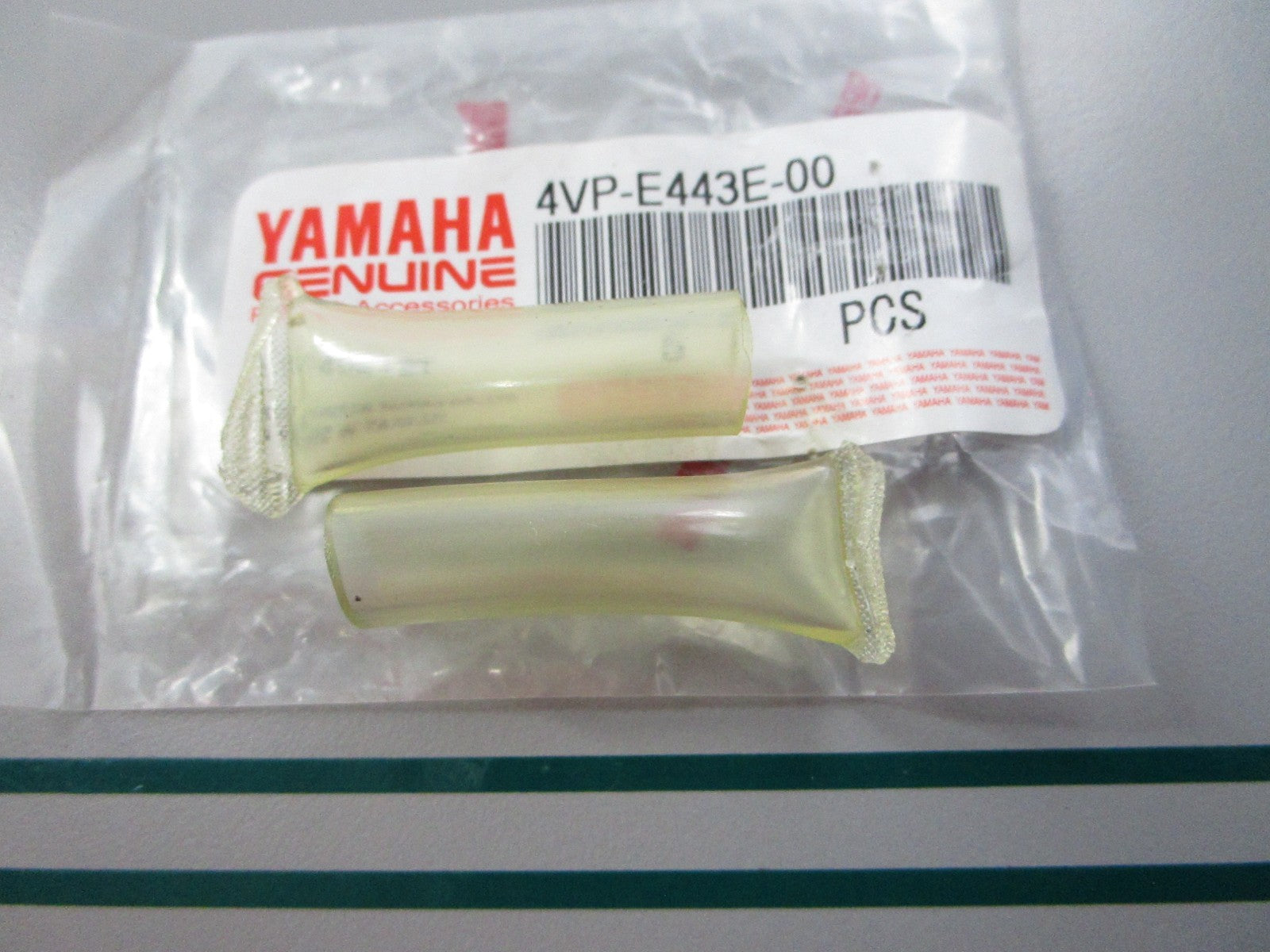 NEW OEM (LOT OF 2) 4VP-E443E-00-00 Yamaha Drain Pipe 0810