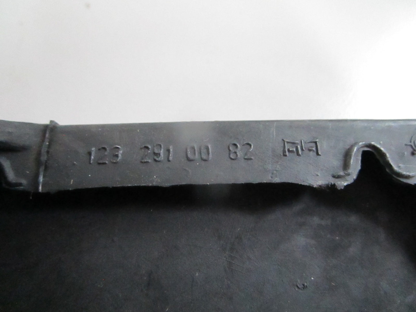 NEW OEM 1232910082 Mercedes-Benz Brake Pedal Pad 0820