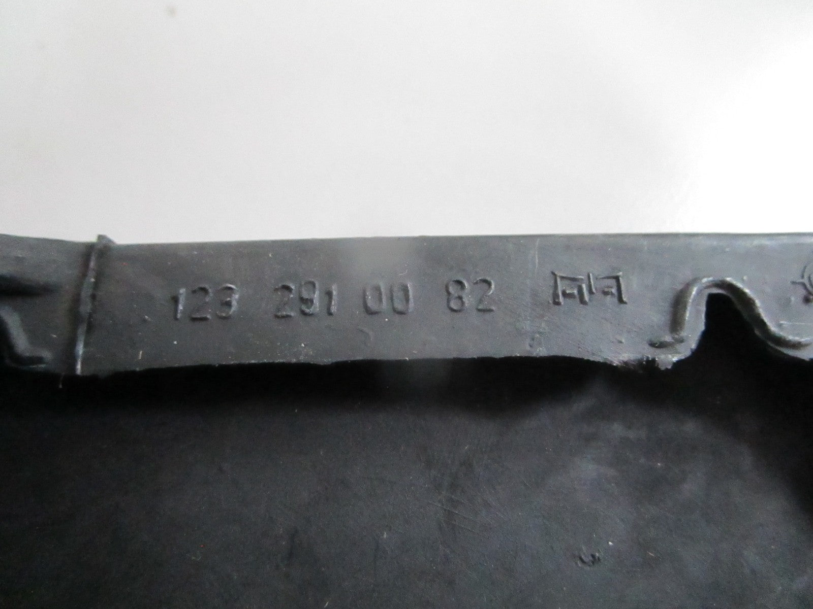 NEW OEM 1232910082 Mercedes-Benz Brake Pedal Pad 0820
