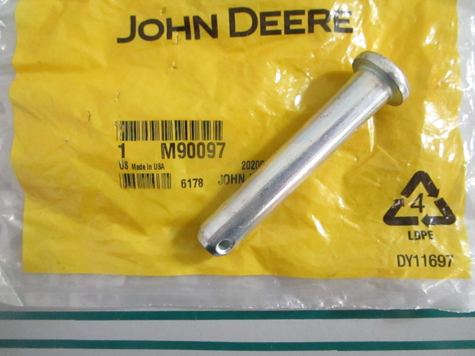 NEW OEM M90097 John Deere Pin 0820