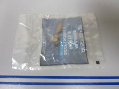 *NEW OEM* 0810 Mercury Quicksilver Screw 10-65027