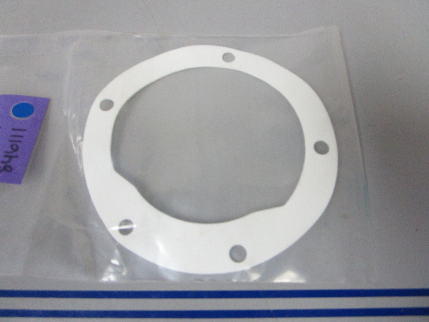*NEW OEM* 0810 Volvo Penta Gasket 846111