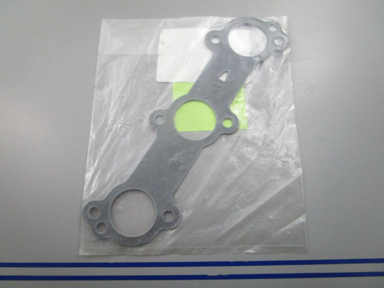 NEW OEM 3R0-02104-0 3R0021040 Tohatsu Gasket 0810