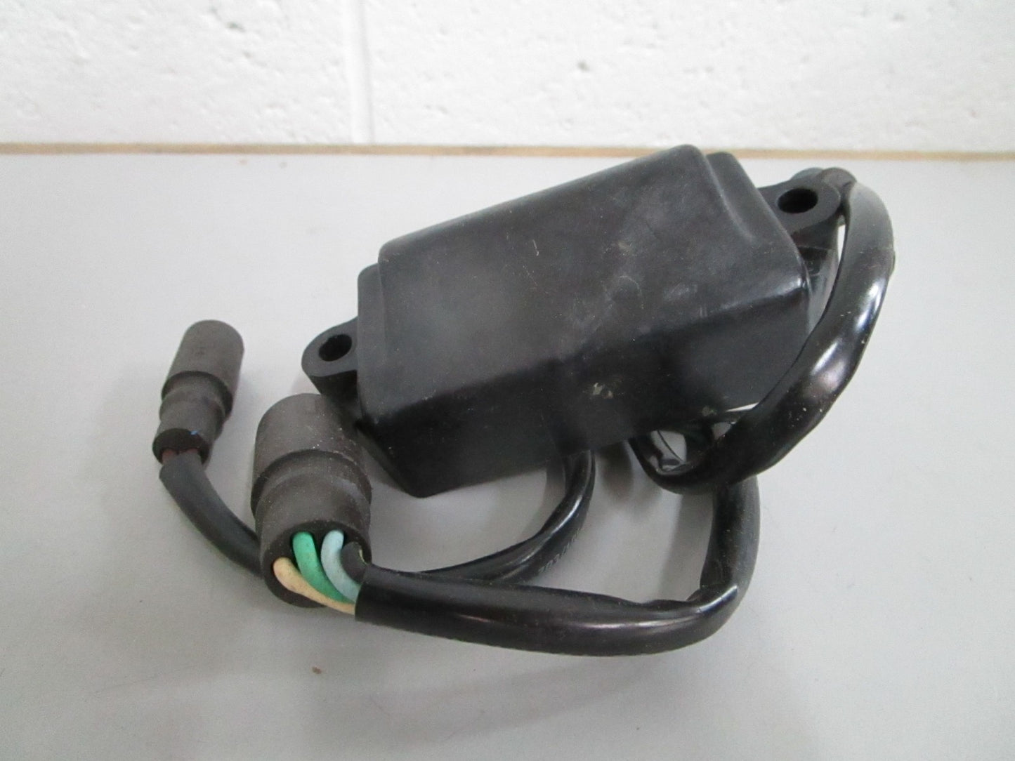 NEW OEM 582684 0582684 OMC Johnson Evinrude Power Pack Assy 0820