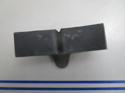 *NEW OEM* 0820 Honda Rear Tank Rubber 17613-246-000