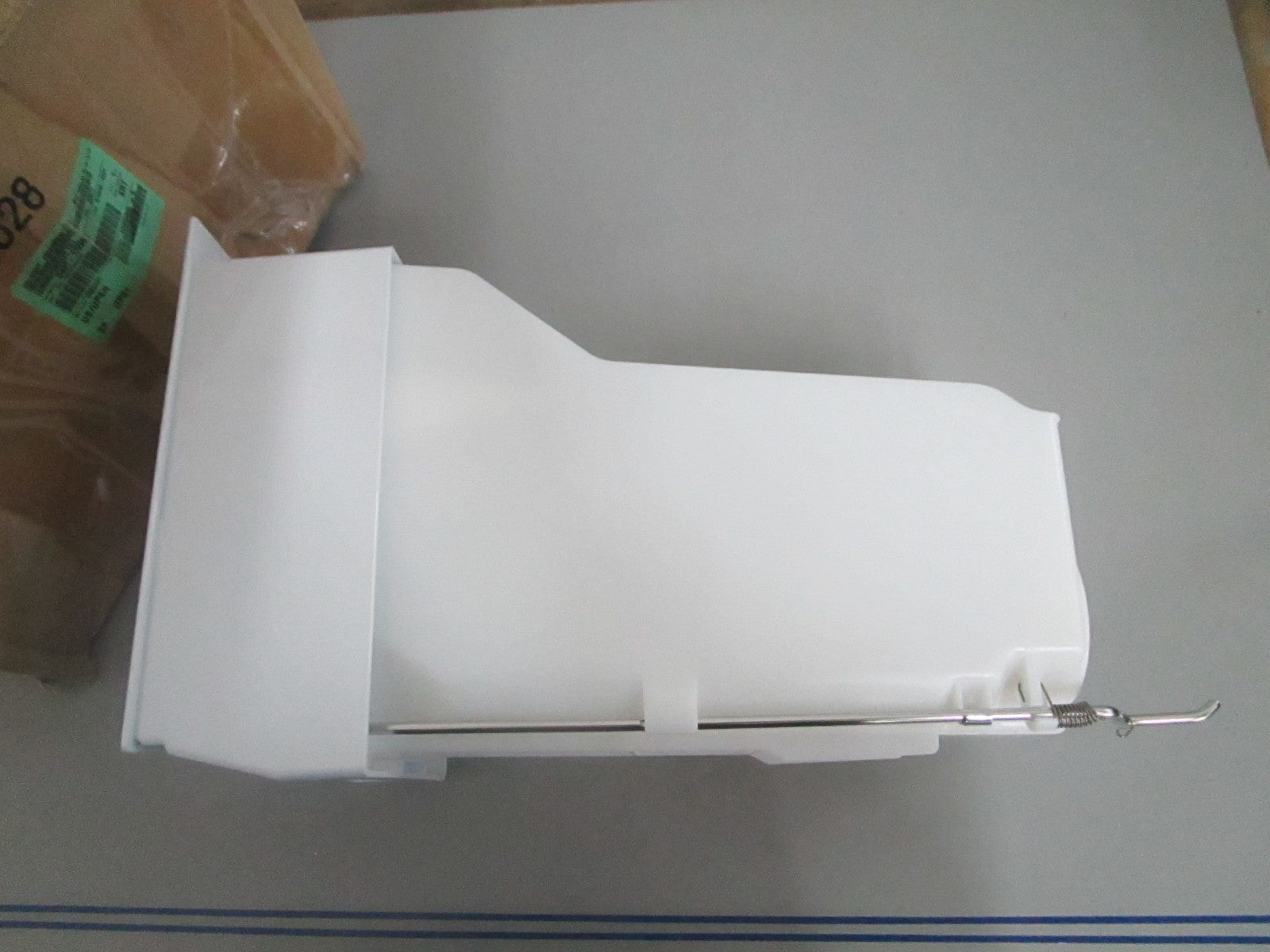 *NEW OEM* 0820 Samsung Ice Tray Assy DA97-17285A