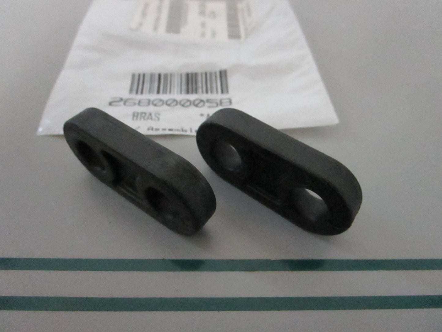 NEW (LOT OF 2) 268000058 Sea-Doo Lever Arm 0810