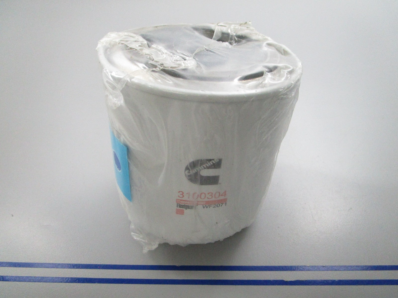 NEW OEM Cummins Coolant Filter 3100304 0810