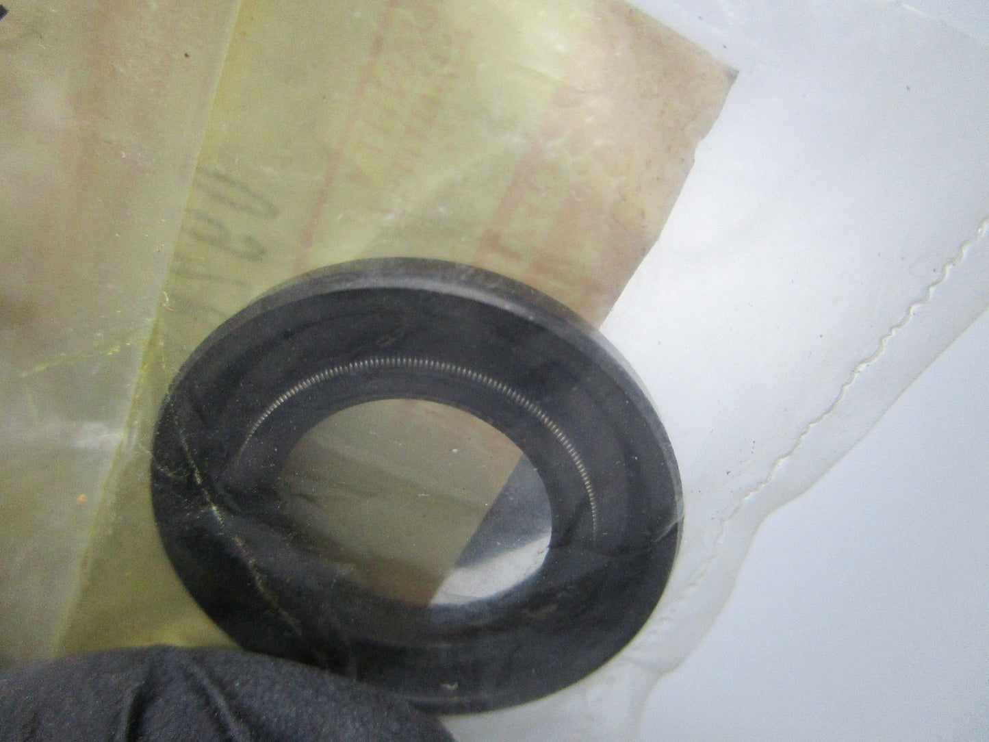 *NEW OEM* 0810 Suzuki Seal 09282-17006