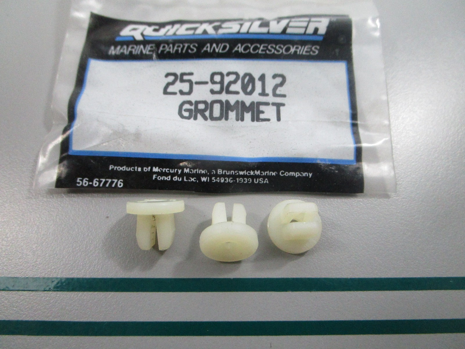 NEW OEM (LOT OF 3) 25-92012 Mercury Quicksilver Grommet 0810