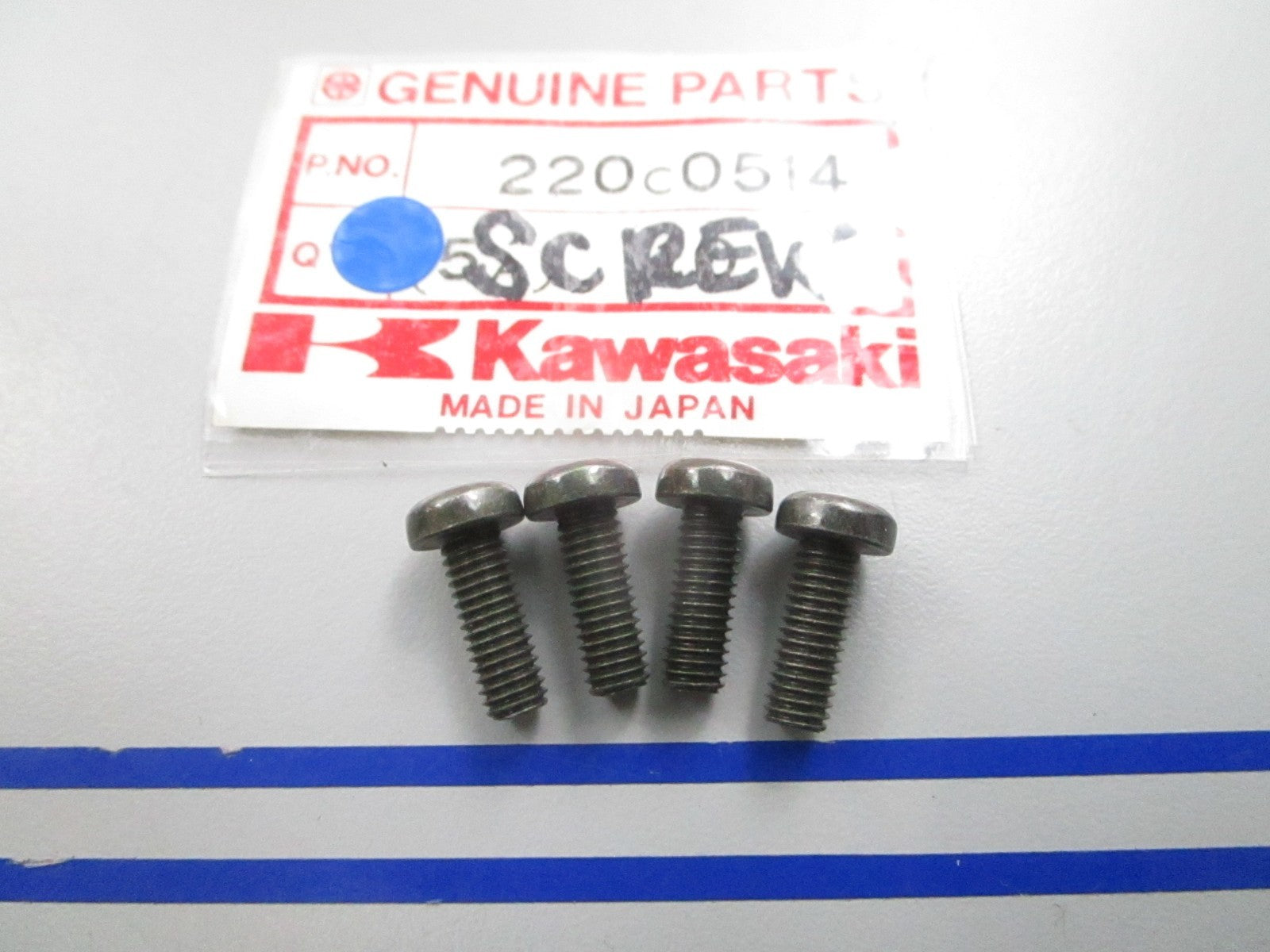 NEW OEM (LOT OF 4) Kawasaki 220C0514 Screw 0810