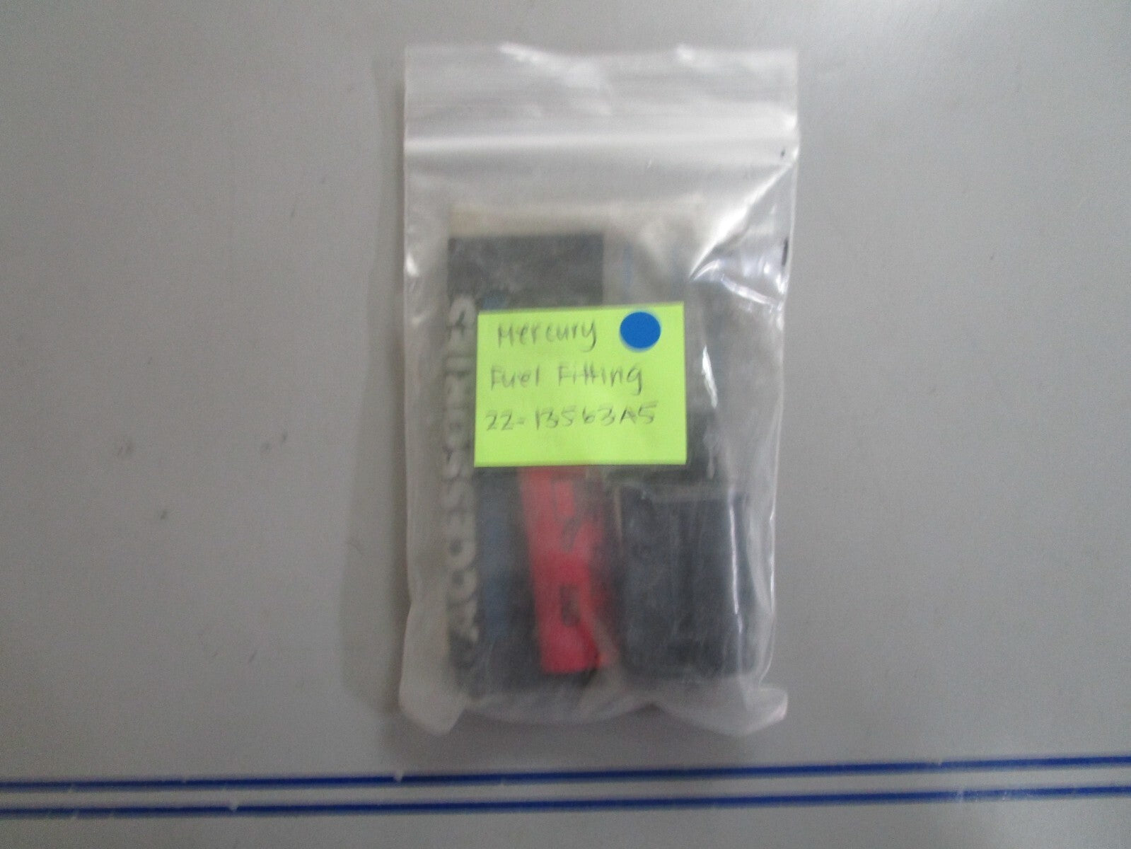 *NEW OEM* 0810 Mercury Quicksilver Fuel Fitting 22-13563A5