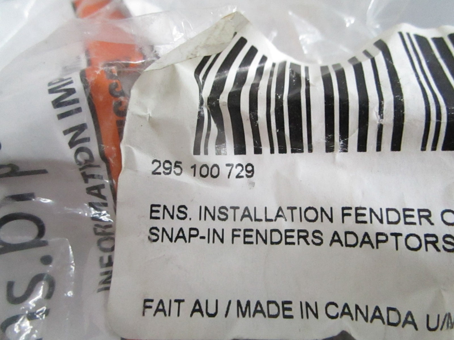NEW OEM 295100729 Sea-Doo Snap-In Fender Installation Kit 0820