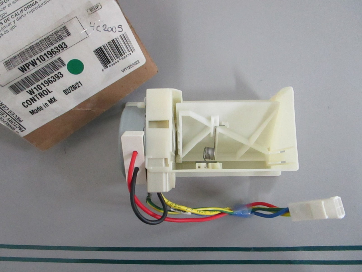 Whirlpool WPW10196393 Refrigerator Air Damper Control Assy NEW OEM 0820
