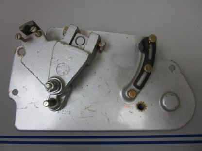 *NEW OEM* 0810 OMC Johnson Evinrude Shift Housing Cover Ay 982761 982763 982762