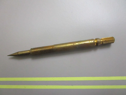*NEW OEM* 0810 OMC Johnson Evinrude Needle Valve 204703 0204703