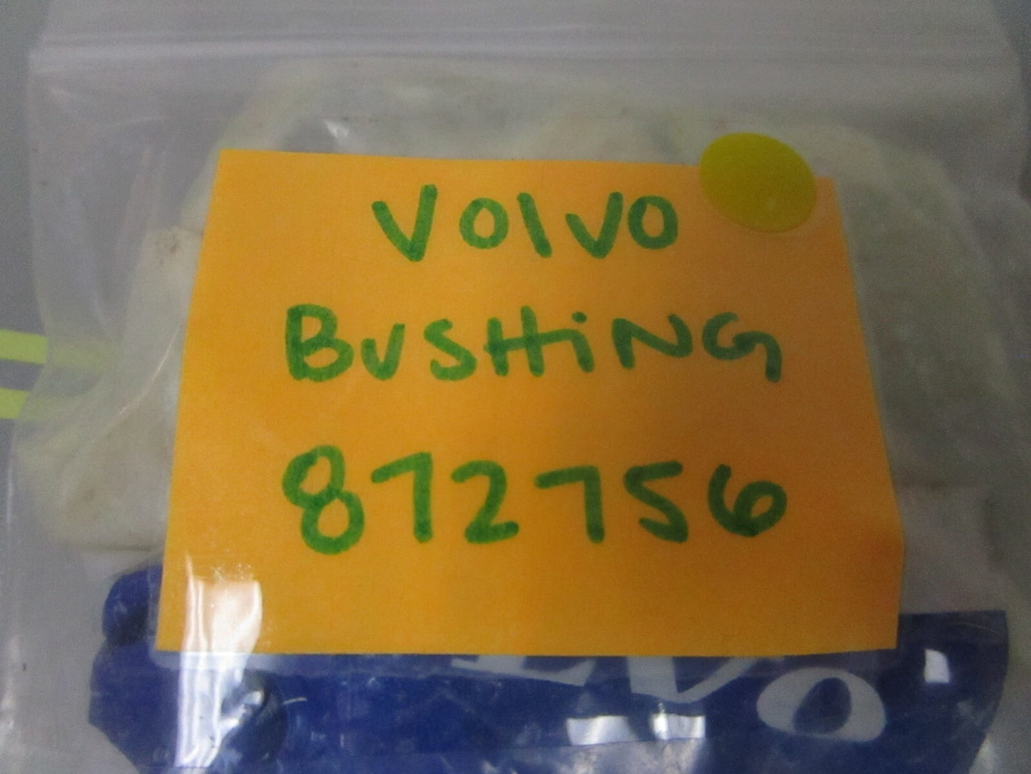*NEW OEM* 0810 Volvo Penta Bushing 872756