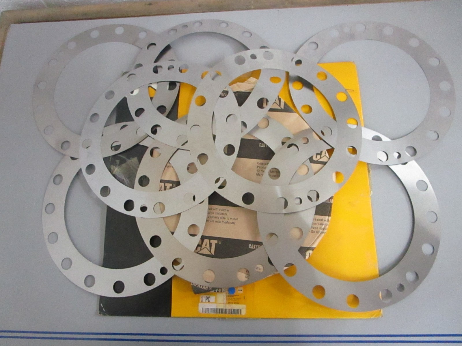 NEW OEM 6G-3212 CAT Shim Pack 0820