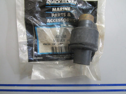 *NEW OEM* 0810 Mercury Quicksilver Rubber Hub 426301