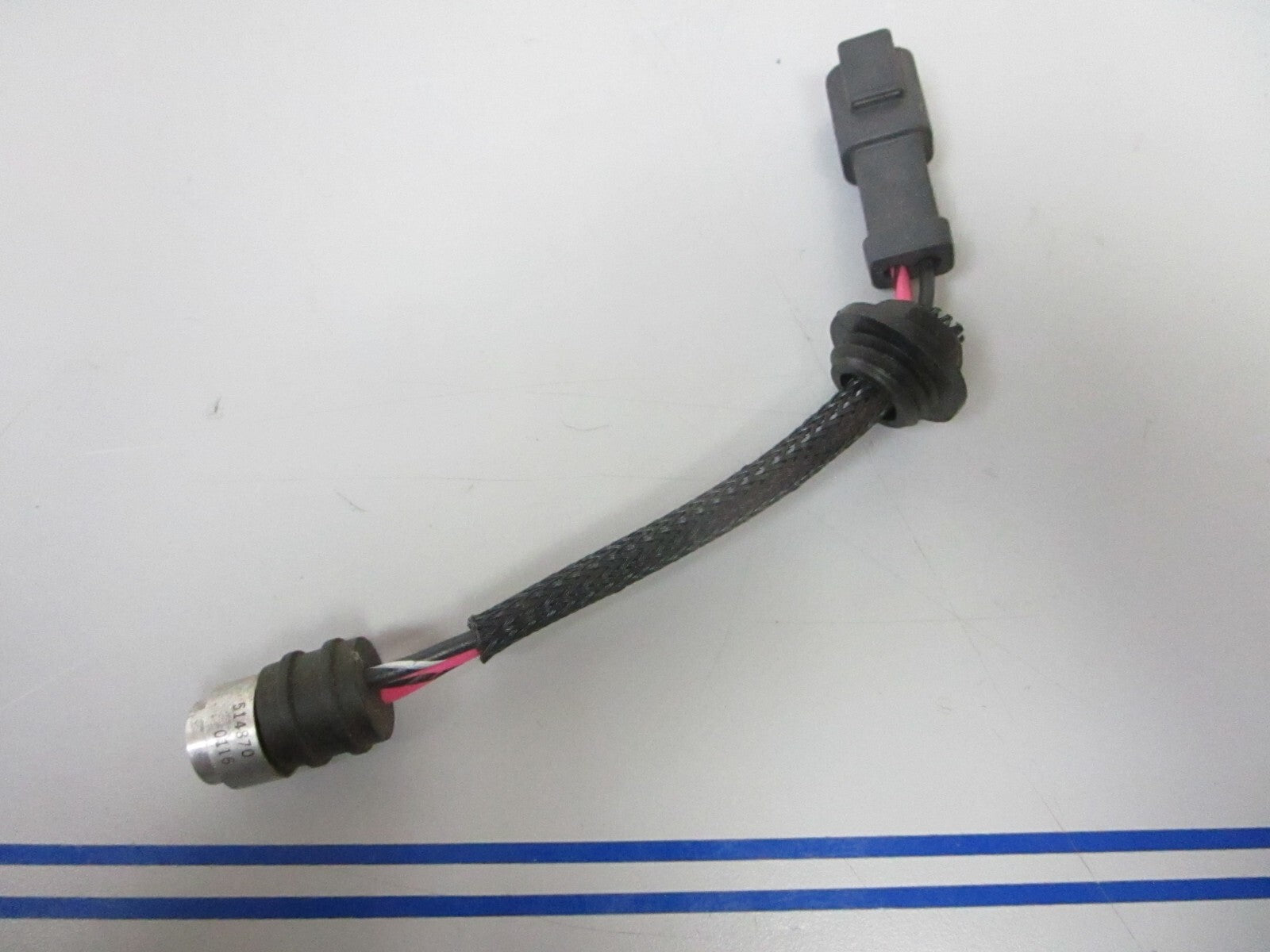 *NEW OEM* 0720 OMC Johnson Evinrude Port Temp Sensor 586140 0586140