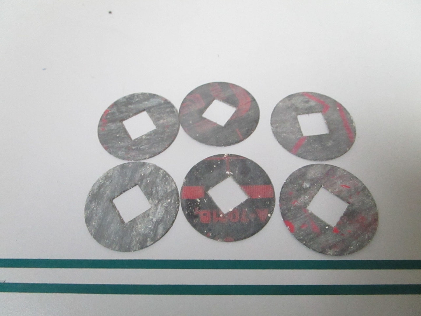 NEW OEM (LOT OF 6) 304168 0304168 OMC Johnson Evinrude Side Mount Gasket 0810