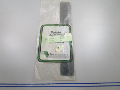 *NEW OEM* 0810 Arctic Cat Hood Guide 0616-622