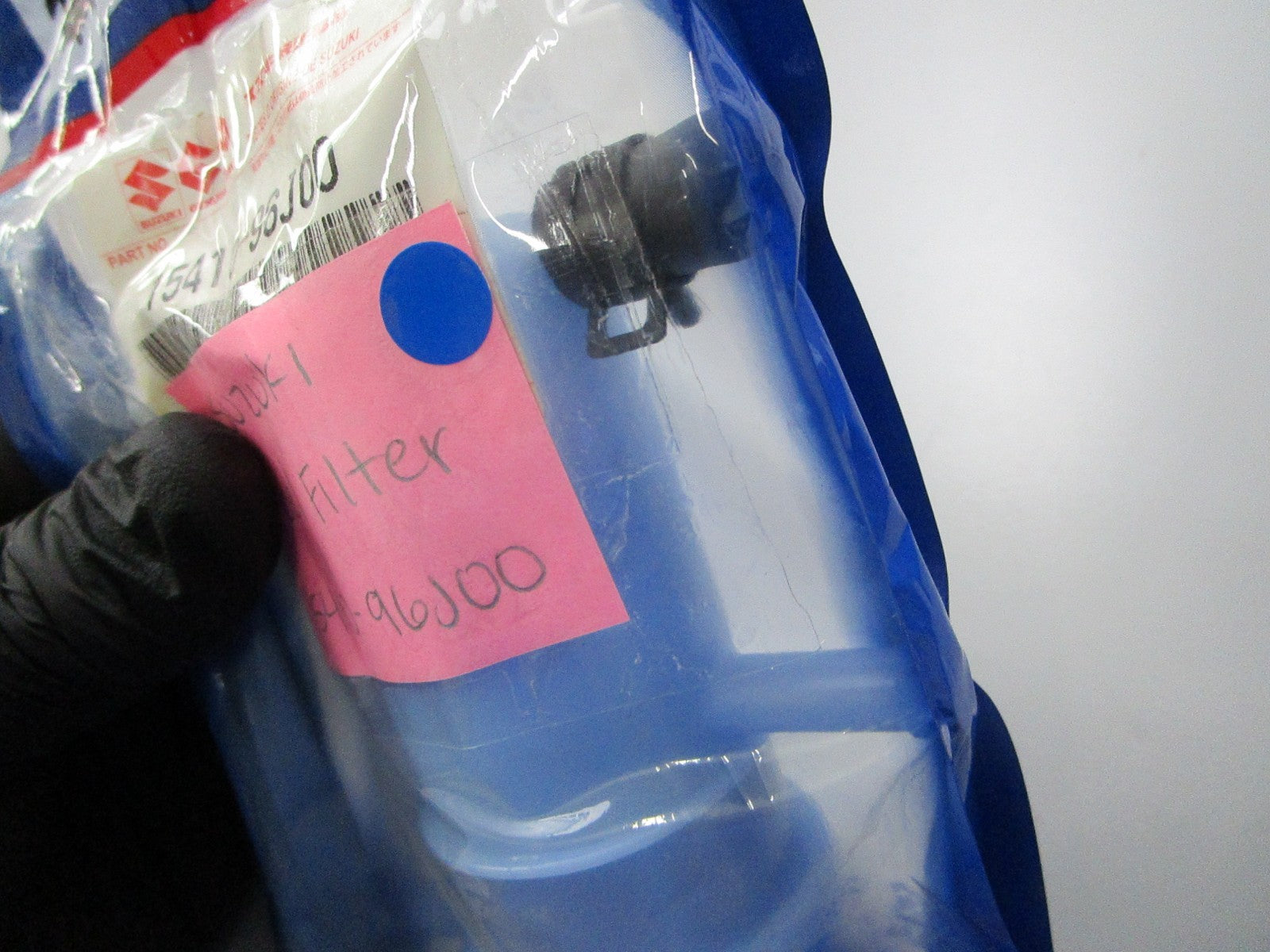 *NEW OEM* 0810 Suzuki Fuel Filter 15410-96J00