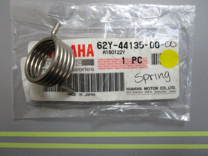 *NEW OEM* 0810 Yamaha Spring 62Y-44135-00-00